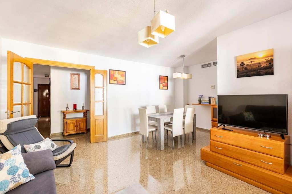 Amplio Piso Para Disfrutar Del Centro De Malaga Con Parking Gratuito Экстерьер фото